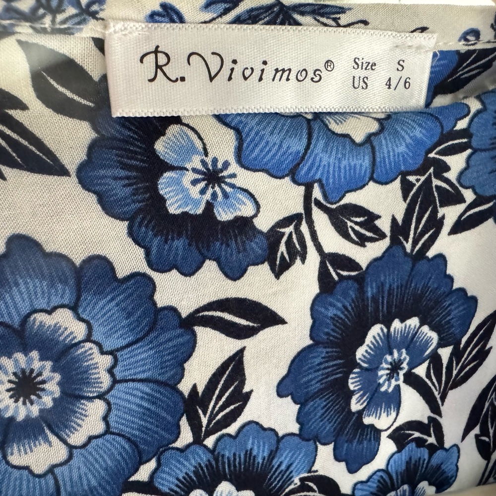 NWOT-Gorgeous R Vivimos Blue & White flowing midi dress-size Small - Picture 3 of 9